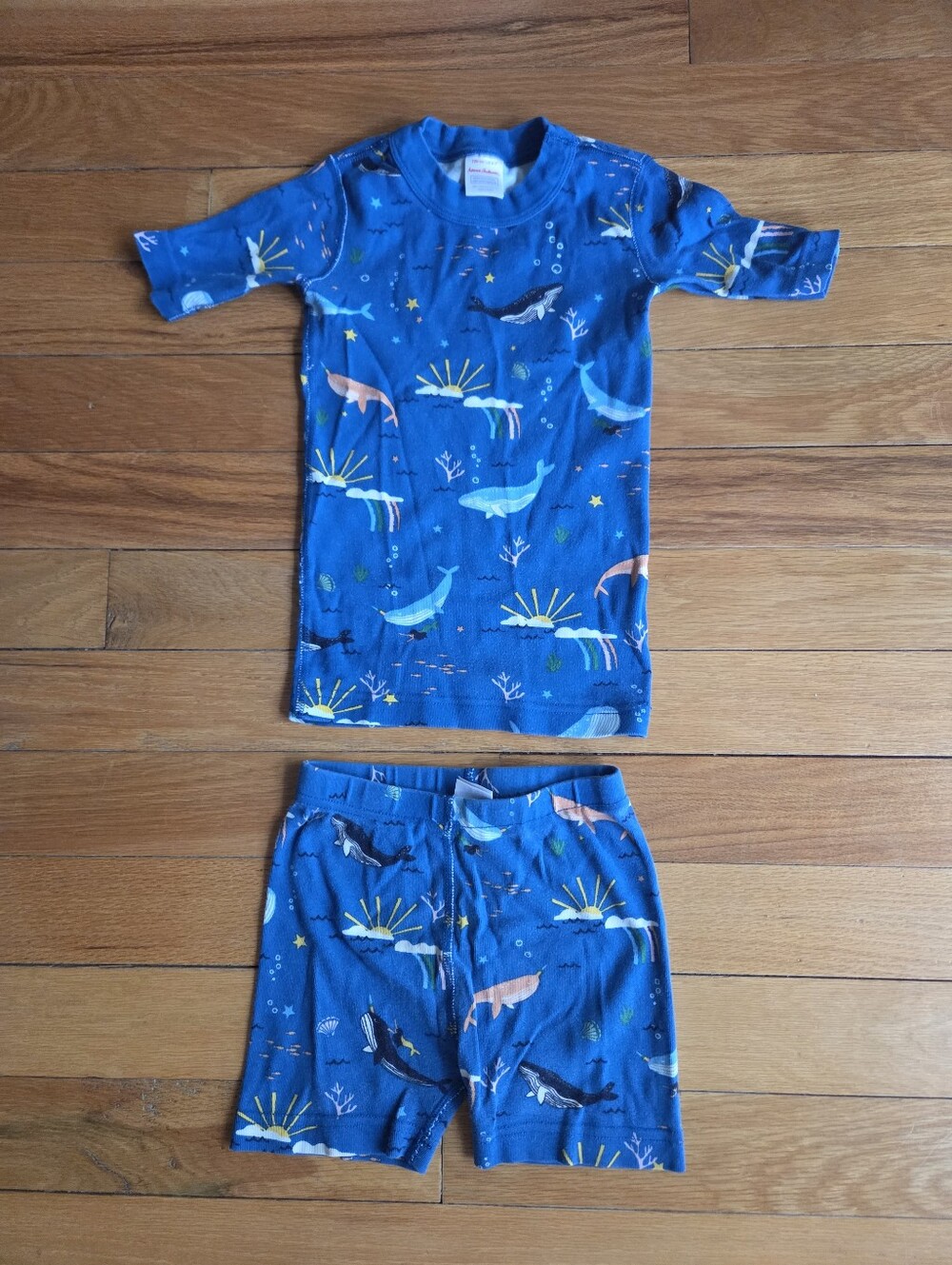Hanna‎ Andersson Bright Blue Whale & Ocean Pajama Set Size 6/7